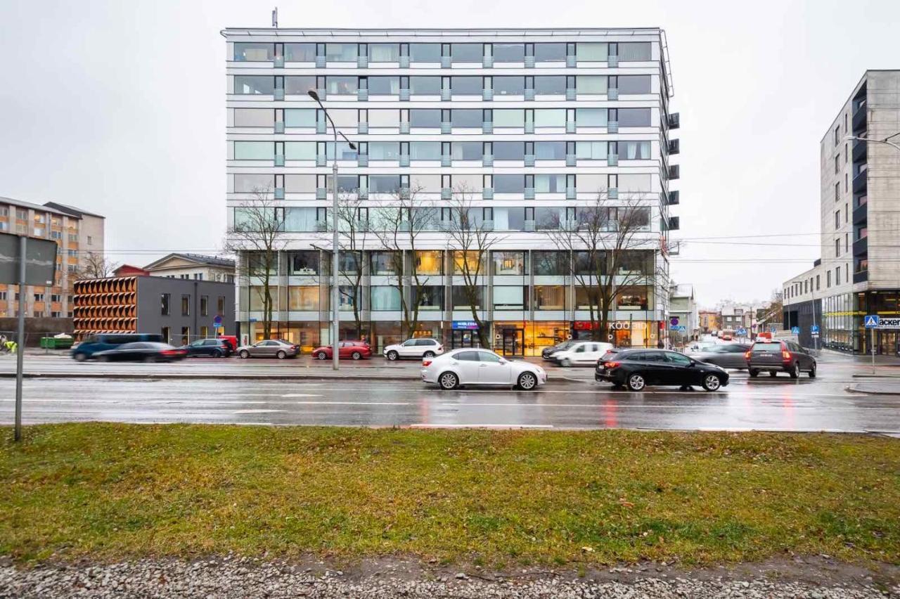 Двухкомнатная Квартира В Центре Города Reval Exterior foto