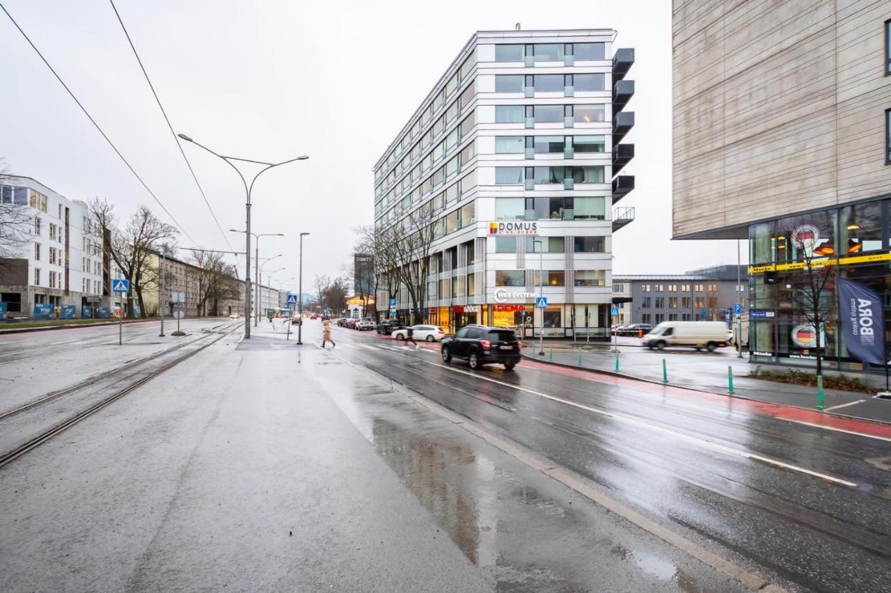 Двухкомнатная Квартира В Центре Города Reval Exterior foto